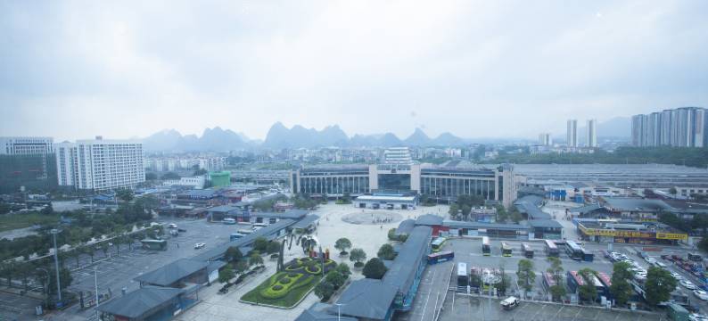 桂林春晓影视主题酒店(桂林火车北站恒大广场店)图片