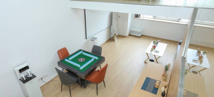 扬州千旬影院公寓(蜀岗万达店)图片