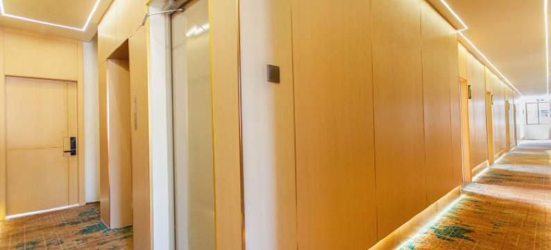 顺风酒店(巴塘318国道店)图片