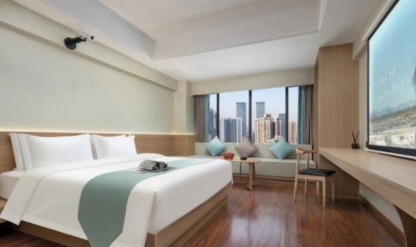 云悦·拾光观影民宿(锦荣广场兰河公园地铁站店)