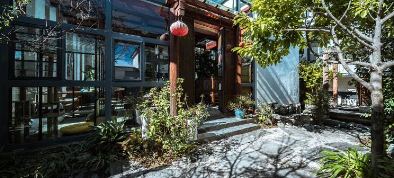 大理璞岸·静心RELAX·苍山落日观景花园民宿(洱海龙龛码头店)图片