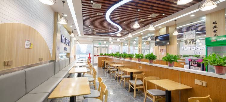 瑞程连锁酒店(曲周龙海公园店)图片
