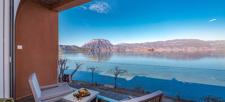 三色云河(泸沽湖大落水店)图片