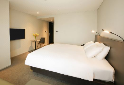 WesternLife HotelHotel Overview