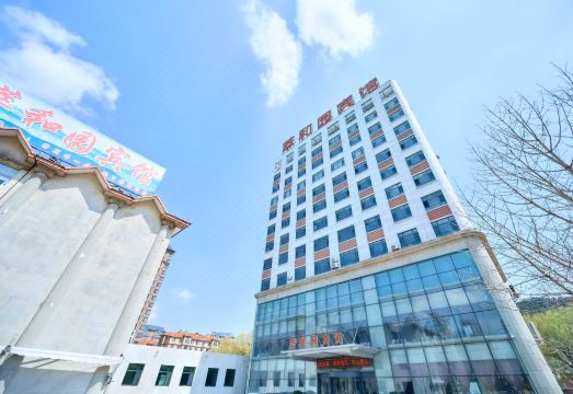 本溪县萃和园宾馆外景图