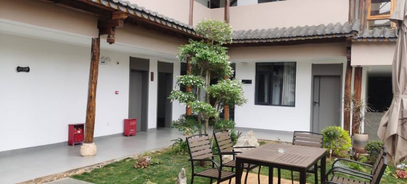 普者黑芃程雅居(情人桥店)图片