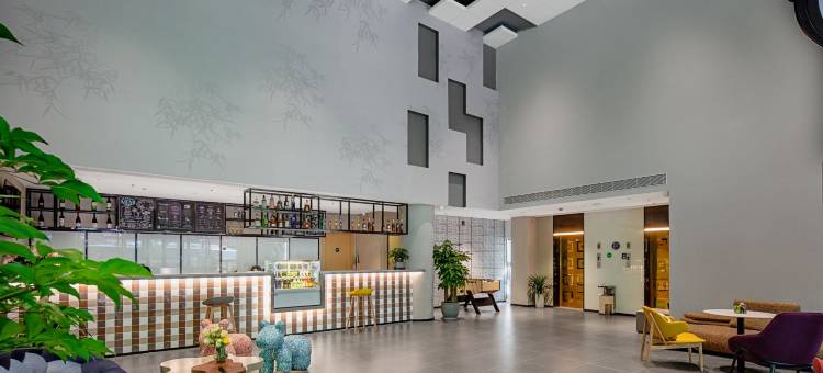 康铂酒店(重庆南坪万达广场万寿路地铁站店)图片