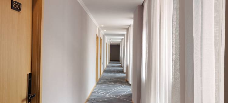 枫锦精品酒店(德清西站沃尔玛店)图片