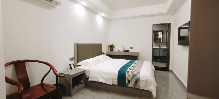 南充华灯初上民宿图片