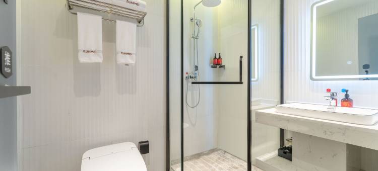 尚客优悦酒店(银川奥特莱斯砂之船店)图片