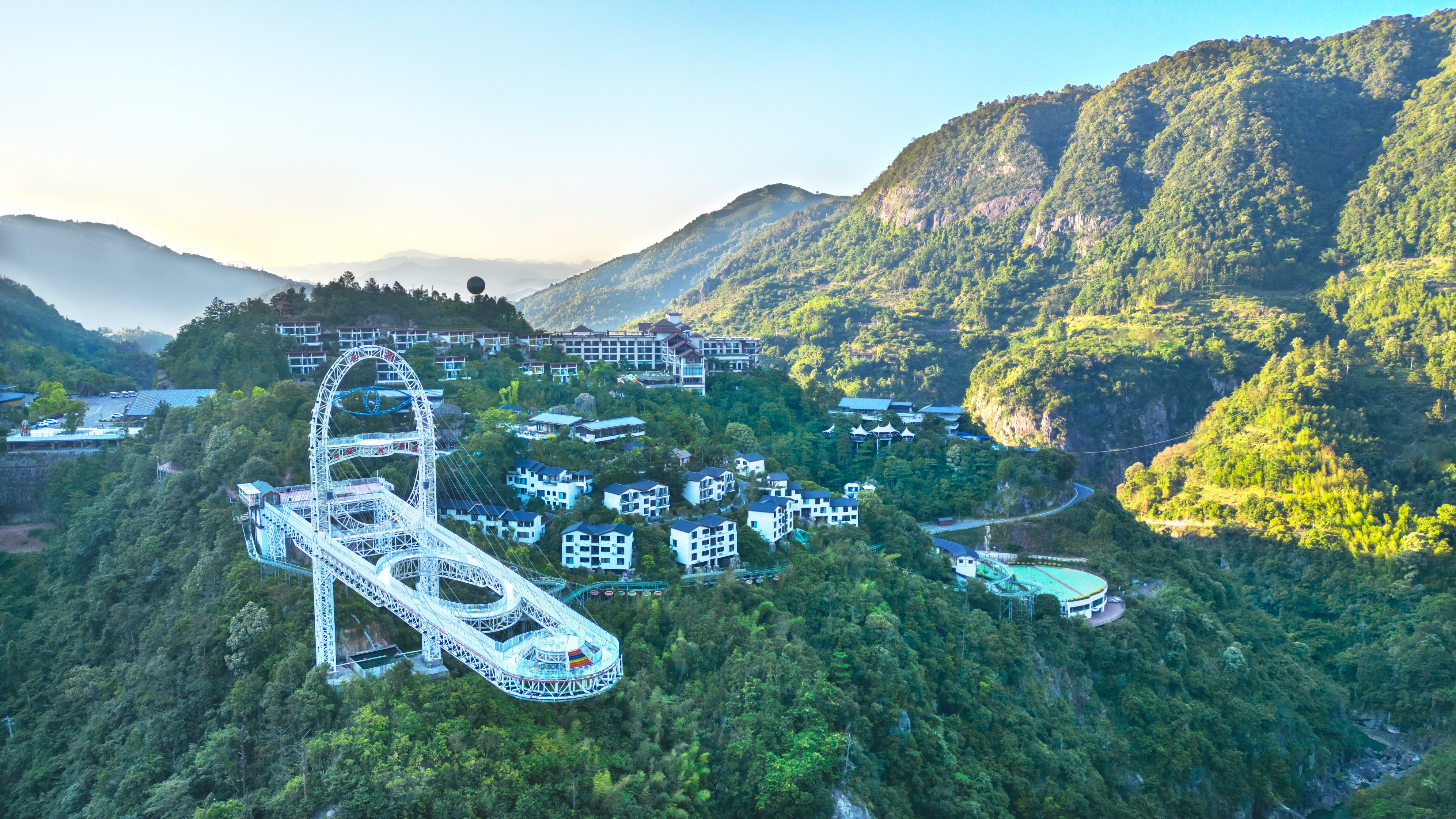 FUZHOU ROYAL HOT SPRING HOTEL & RESORTOver view