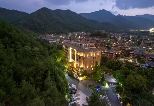 东阳和美酒店（东阳南山休闲森林健康主题公园店）外景图