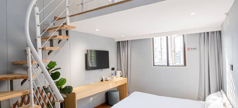 际庭酒店式公寓(财经大学地铁站店)图片