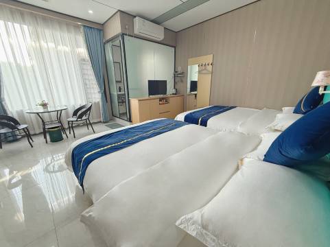 防城港厚德民宿(白浪滩三块石店)