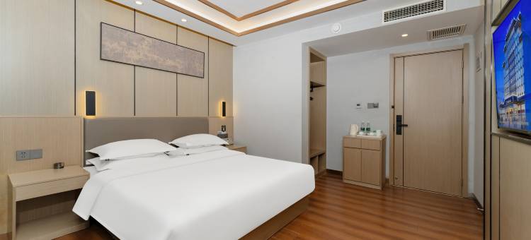 艺龙瑞云酒店(绿博新城店)图片