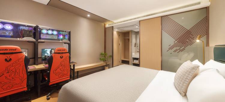 蚂蚁光年电竞酒店(重庆江北机场回兴地铁站店)图片