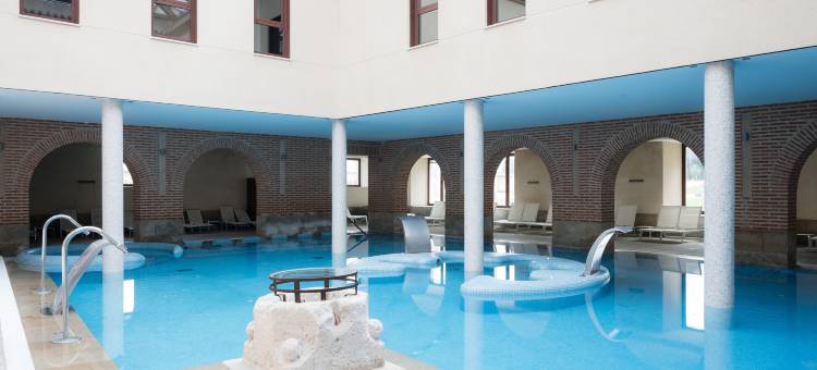 奥尔梅多卡斯蒂利亚特马尔酒店(Castilla Termal Olmedo)图片