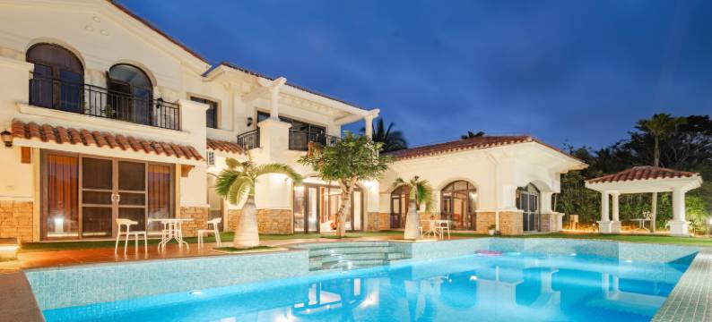 日光月光海边泳池院子(石梅湾店)图片