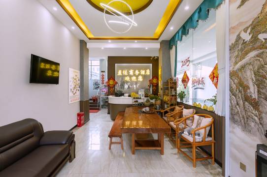 腾冲盈佳商务酒店