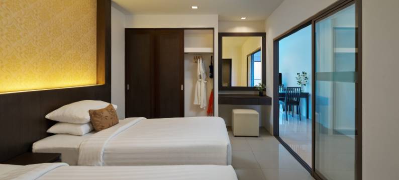 芭东湾山度假村(Patong Bay Hill Resort)图片