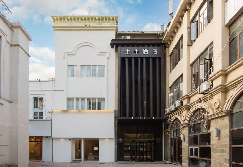 Liberta Hakata 102 Residence Area and convenient