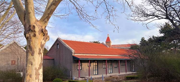 北戴河东经路宾馆图片