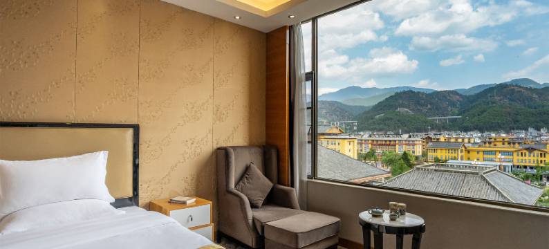 宁蒗大酒店(泸沽湖大道店)图片