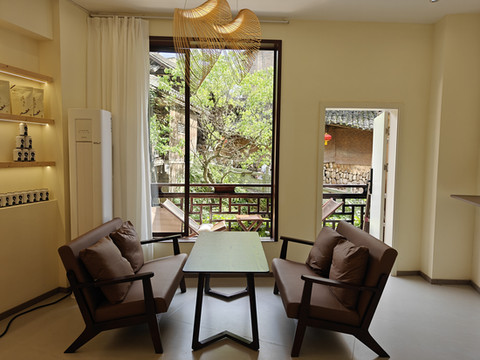 二三里民宿(边城茶峒景区店)