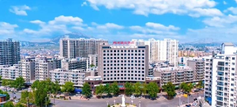 辉县尚泉臻品酒店(李时珍像店)图片