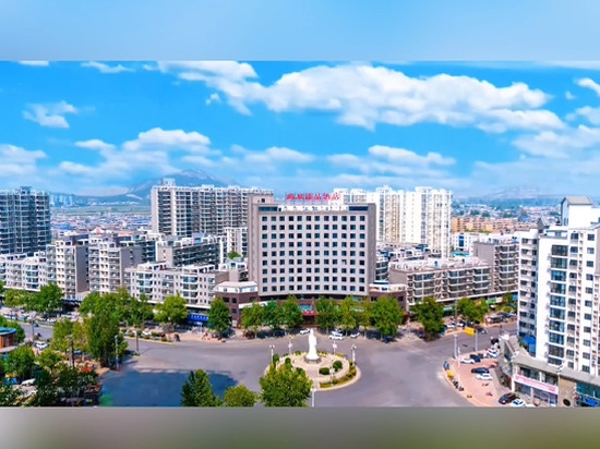 辉县尚泉臻品酒店(李时珍像店)