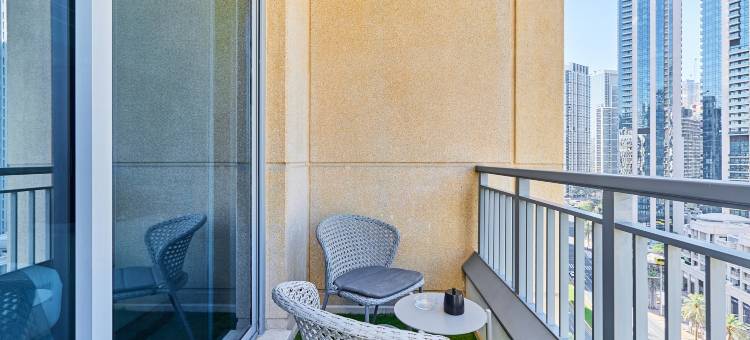 bnbme | 时尚单间公寓，带私人阳台，可欣赏城市美景(bnbme | Stylish Studio w/ Pvt Balcony & City Views)图片