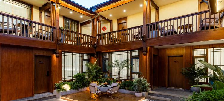 心悦·Mid villa观雪山|山野诧寂风设计师民宿(古城大水车店)图片