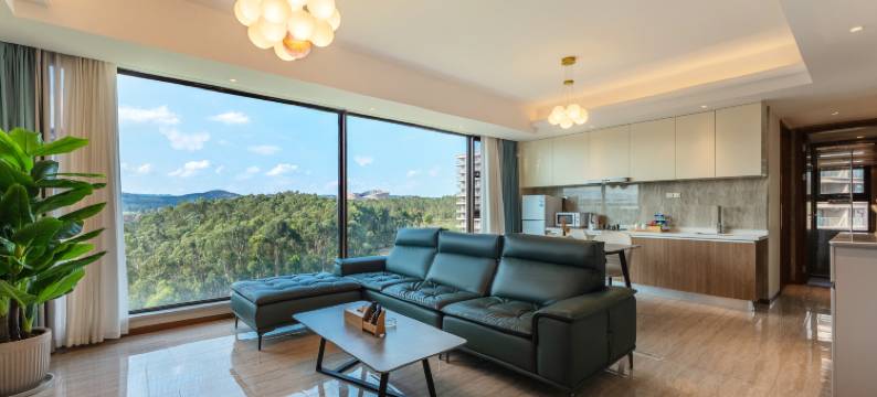 抚仙湖慢雲度假民宿(澄江化石地博物馆欢乐大世界店)图片