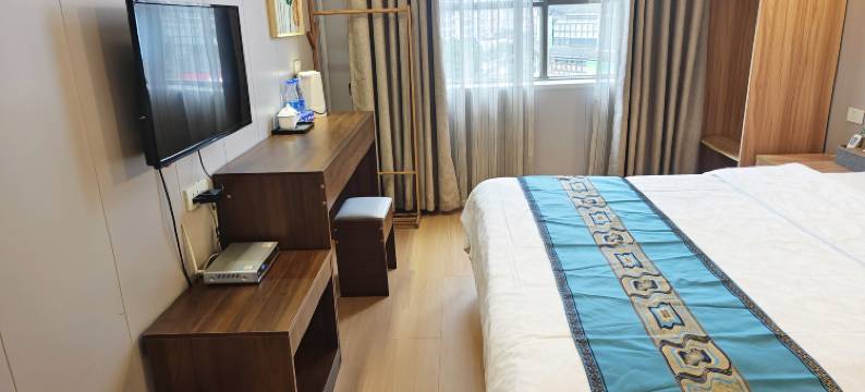 三江千百度精品酒店(三江风雨桥店)图片