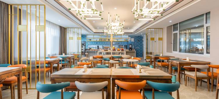 白玉兰酒店(濮阳南乐新天地购物广场店)图片