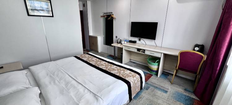 途窝假日酒店(兰州雁滩高新区店)图片