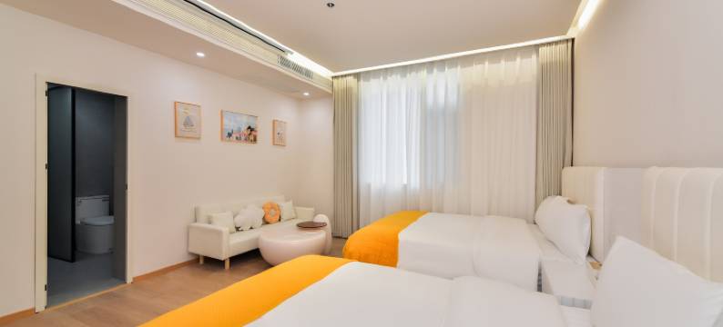 逸轩酒店(大理洱海高铁站凤仪机场店)图片