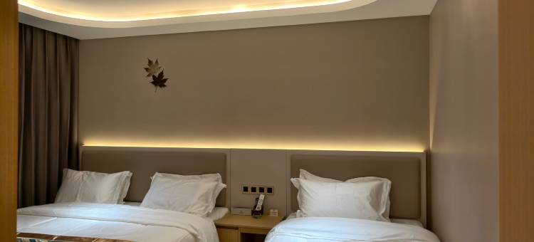 碌曲郎木寺达仓郎木宾馆图片