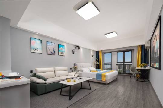 源宿居然酒店(武汉体育中心万达广场店)