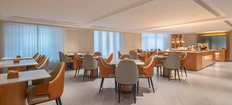 维也纳酒店(乌鲁木齐天山国际机场新天润店)图片