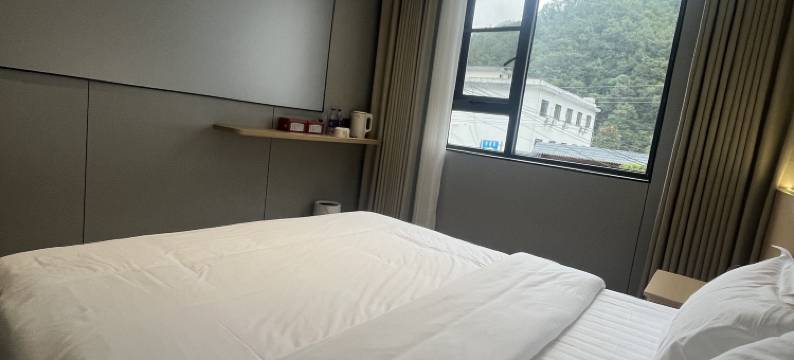 澜山叙民宿酒店(诗景龙谭峡店)图片