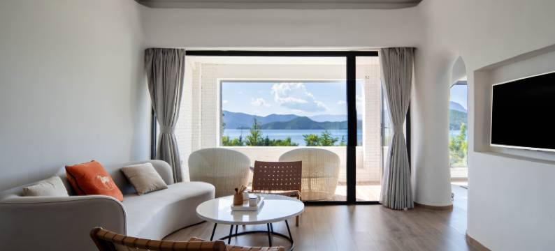 泸沽湖·梵境Pure Land湖景休闲度假别墅酒店图片