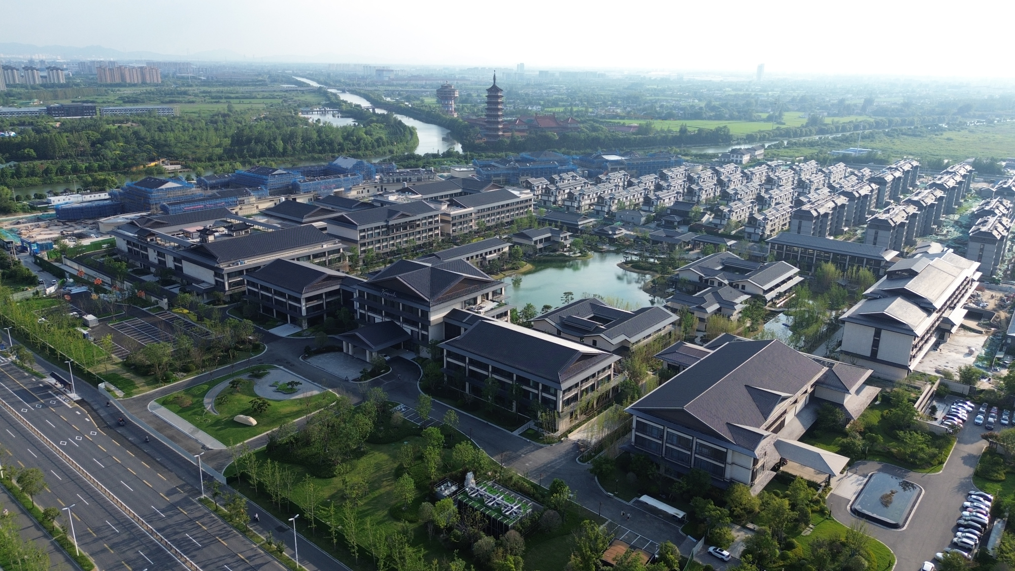Bristoria Hotel Yangzhou Hotel Overview