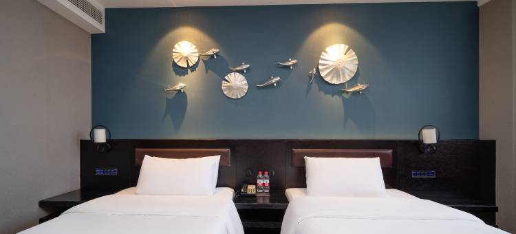 星屿电竞酒店(南通通州奥邦广场店)图片