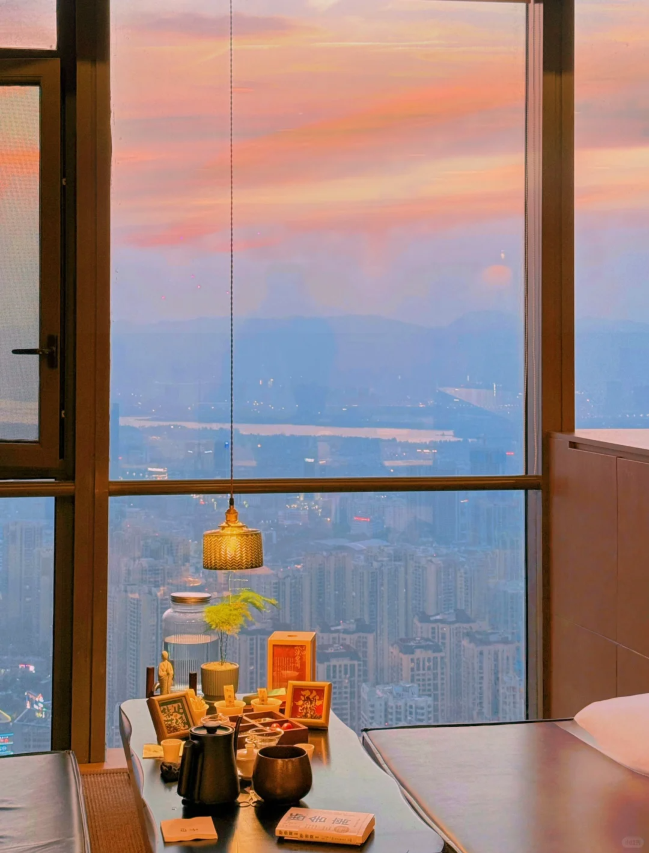 昆明火车站南希尔顿花园酒店图片