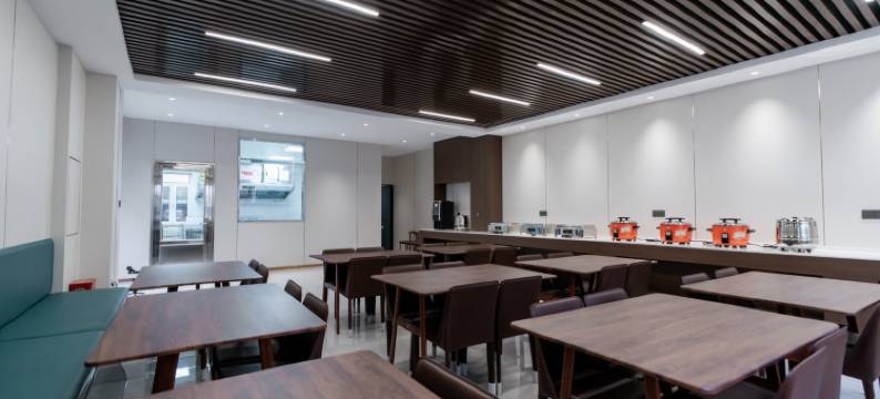 江月波波酒店图片