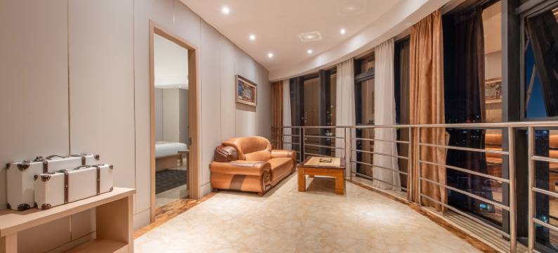 奈图·亚特蓝轻居酒店(佛山伟创汇广场店)图片