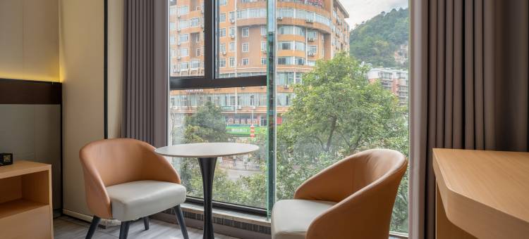 贵阳沐兰朵酒店(新添寨高新路地铁站店)图片