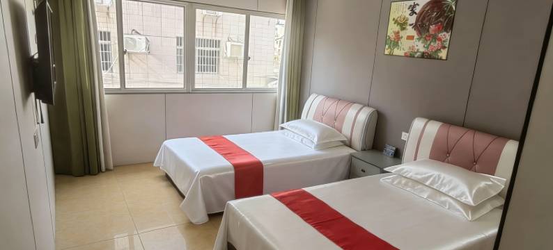 OYO浮梁洪源公路宾馆图片