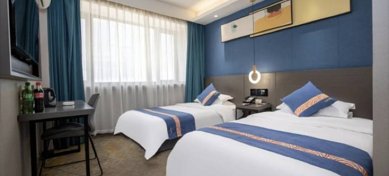 玺悦连锁酒店(郑州德化步行街二七广场地铁站店)图片